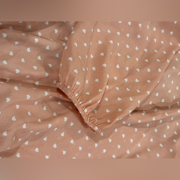 Elodie Nordstrom Size Large Long Sleeve Blouse Hearts All Over Work Wear Coquett - Picture 5 of 9